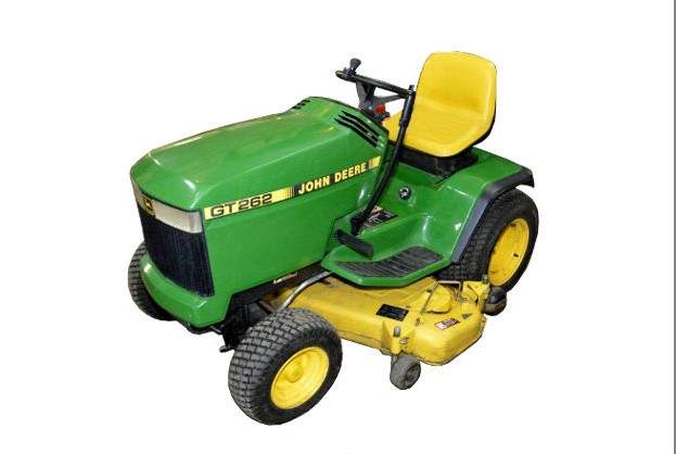 John Deere GT262 Garden Tractor